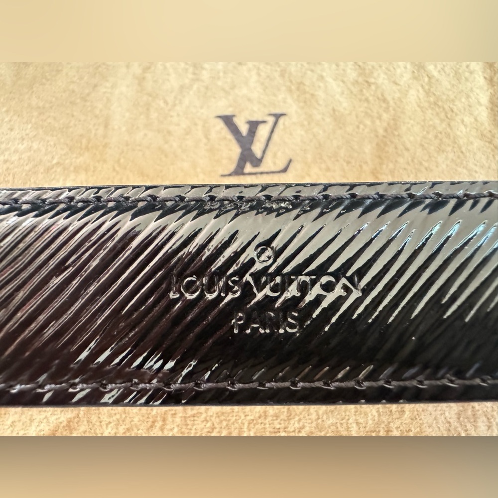 š„Louis Vuitton Limited Edition Twist Electric Epi MM Bagš„ - Picture 16 of 16